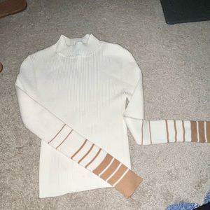 Turtle neck sweater